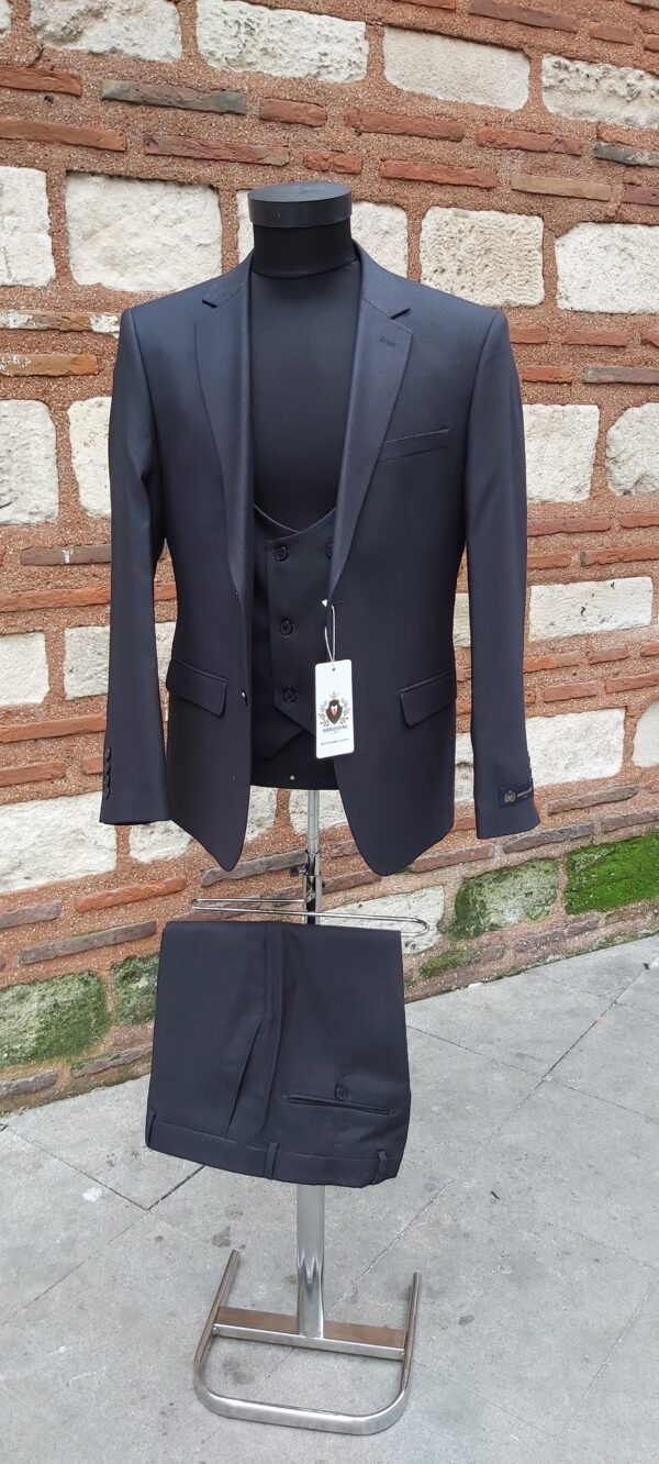 Abrossini Dotted 3 Pcs Suit
